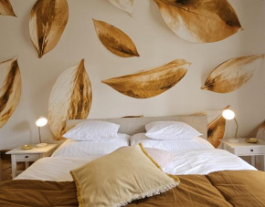 Golden Flat by GrazRentals with parkview - brandnew & free parking